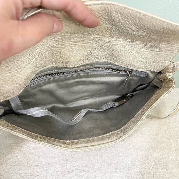 Laudi Vidni Silver Metallic Foldover Leather Sling Mini Shoulder Bag - Picture 8 of 9